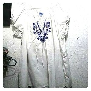 Plus size white boho blouse with tie in front